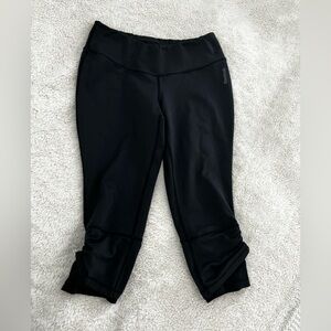 Reebok Women’s Black Crop Athletic Leggings